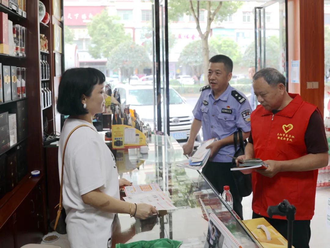 耒阳市人民政府门户网站 用 警察蓝 守护 中国红 耒阳公安圆满完成国庆假期安保工作